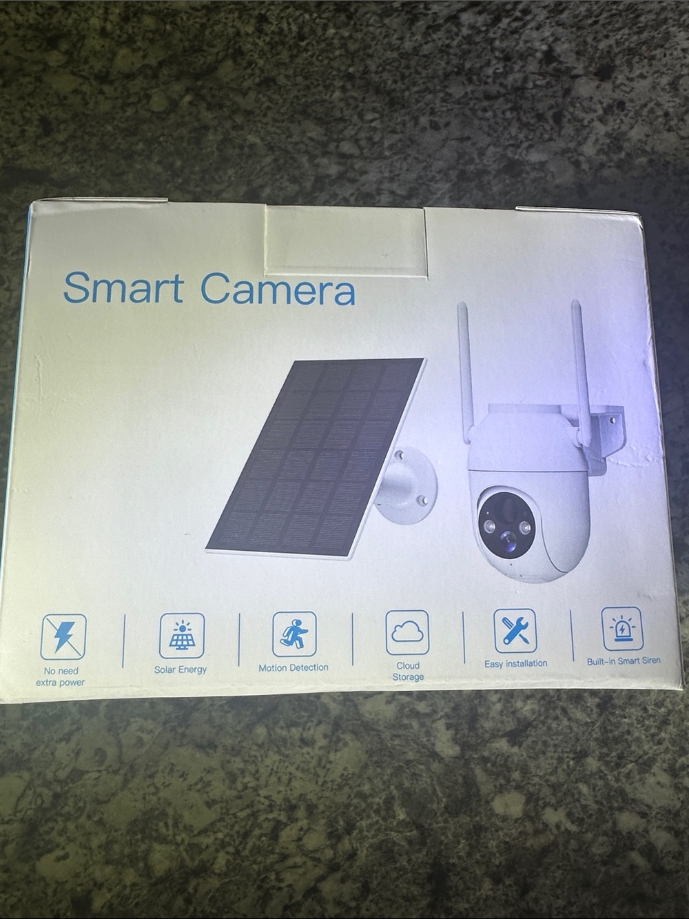 Smart Camera Solar-Powered Outdoor Security Camera - White